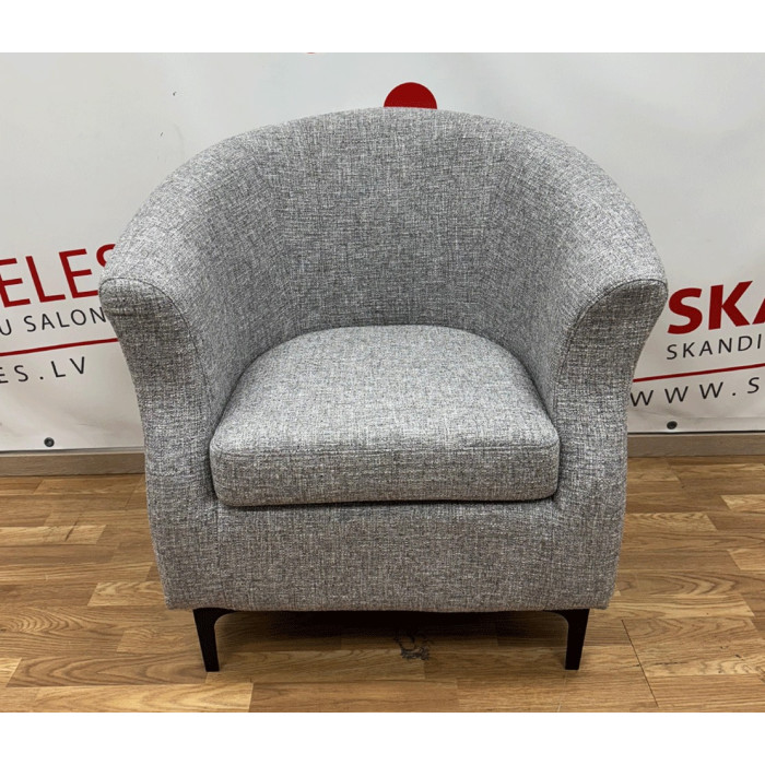 Chair CASPER (Exposition)